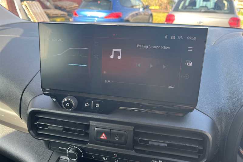 Used Vauxhall Combo Life 2024 for sale - 78137704: Photo 17