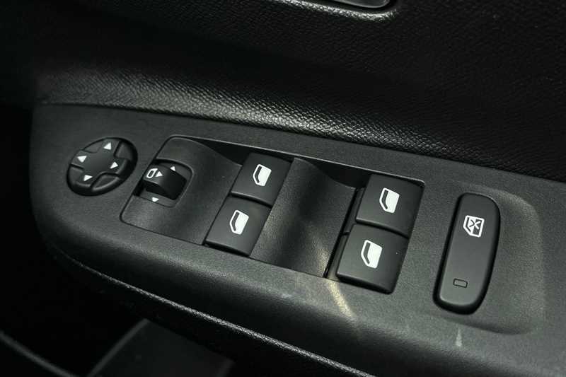 Used Vauxhall Corsa 2023 for sale - 78120392: Photo 16