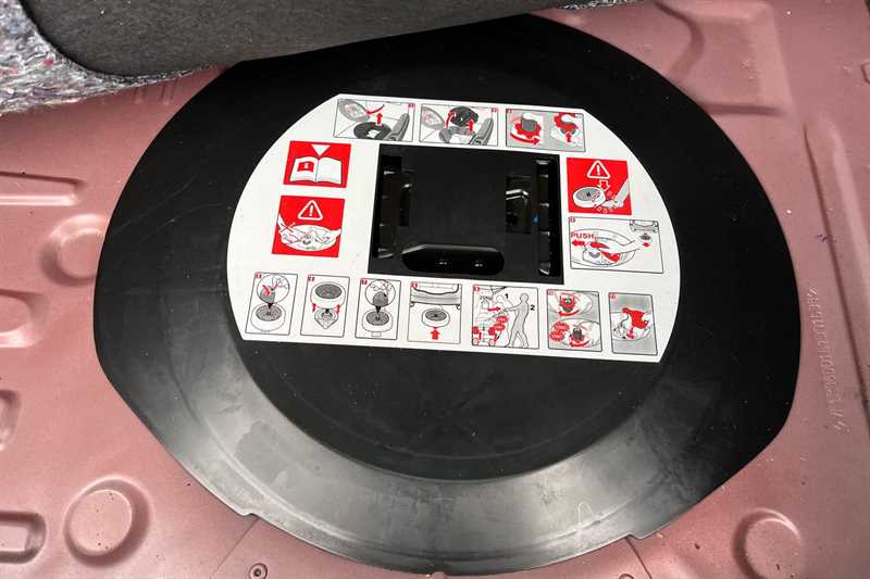 Used Renault Clio 2019 for sale - 78143601: Photo 37