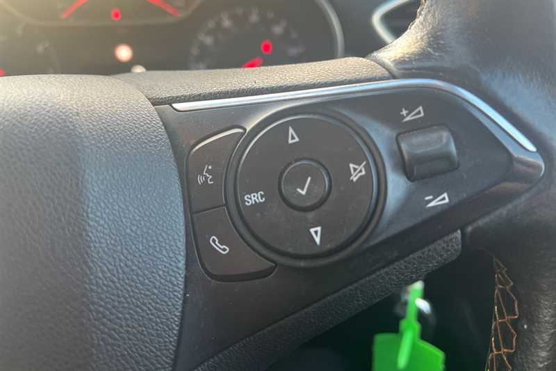 Used Vauxhall Crossland X 2018 for sale - 76857949: Photo 22