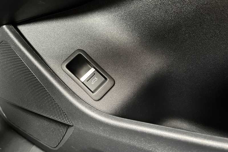 Used Audi Q4 e-tron 2021 for sale - 78075844: Photo 38