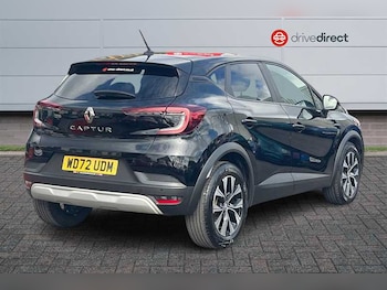 Used Renault Captur 2023 for sale - 78222477: Photo