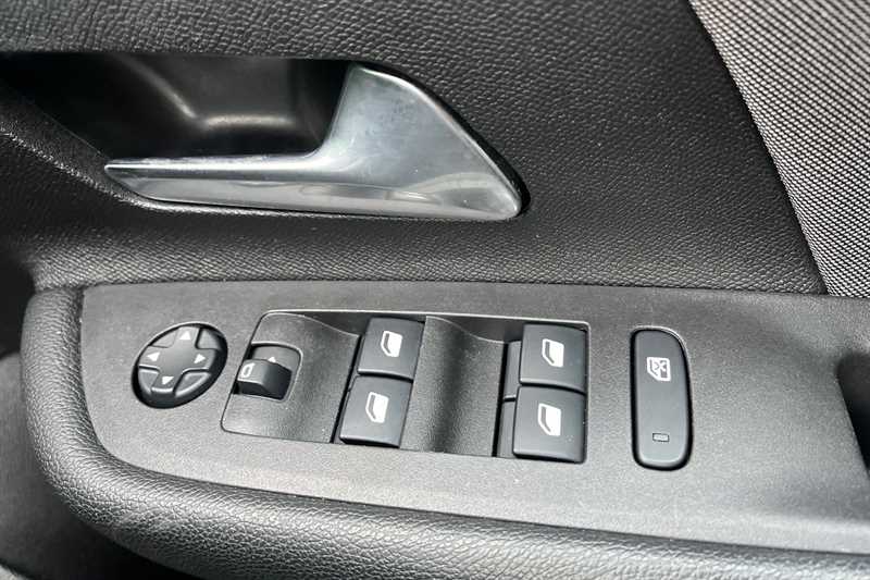 Used Vauxhall Mokka 2021 for sale - 76930538: Photo 16