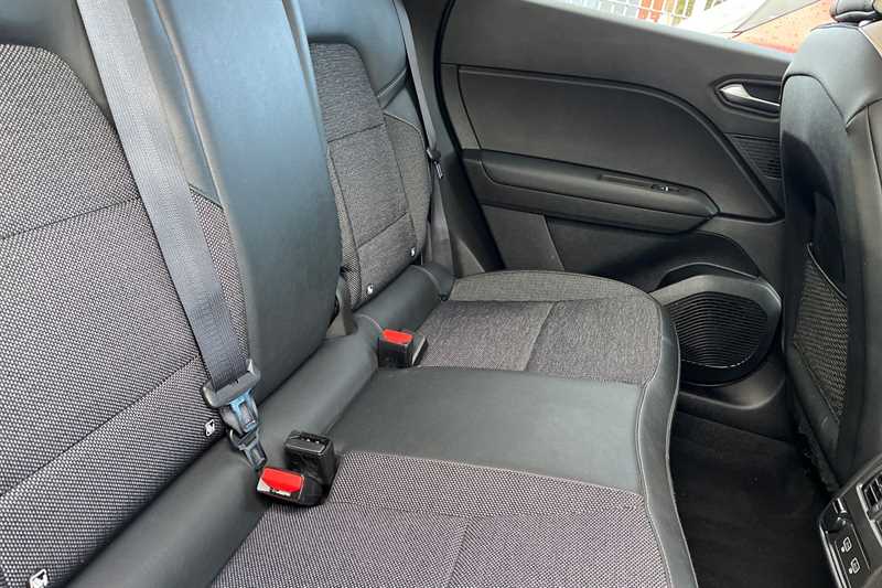 Used Renault Captur 2022 for sale - 77787724: Photo 24