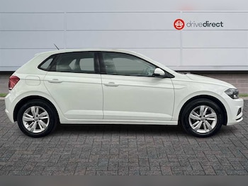 Used Volkswagen Polo 2018 for sale - 79415938: Photo