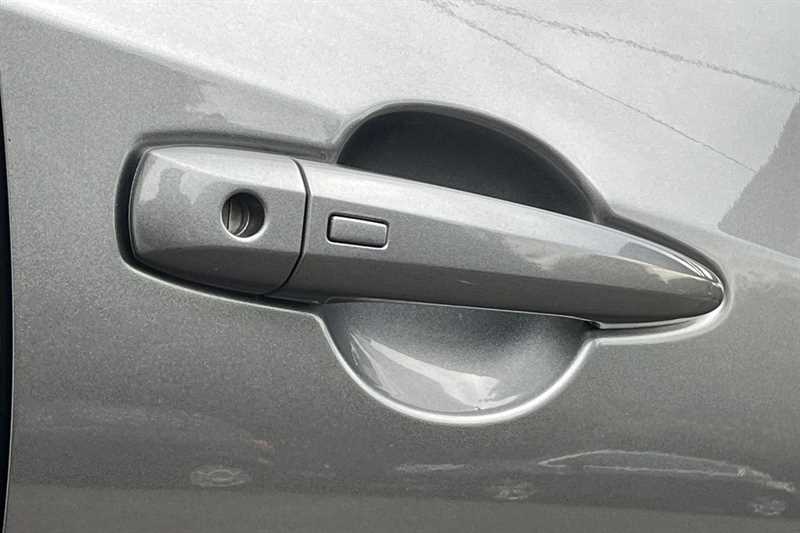 Used Nissan Juke 2020 for sale - 76463517: Photo 33