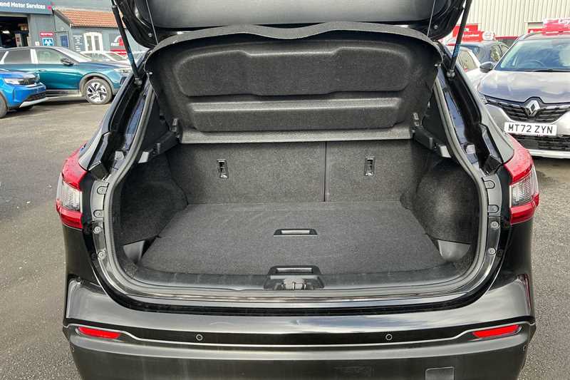 Used Nissan Qashqai 2018 for sale - 77561762: Photo 25