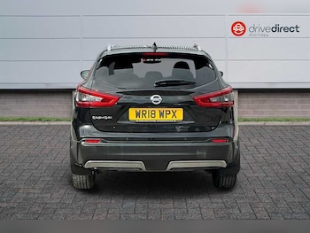 Used Nissan Qashqai 2018 for sale - 77561762: Photo