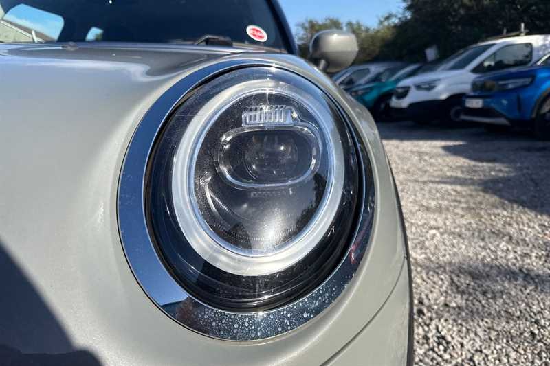 Used MINI Hatch 2019 for sale - 77929342: Photo 29