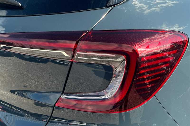 Used Renault Captur 2024 for sale - 78216852: Photo 32