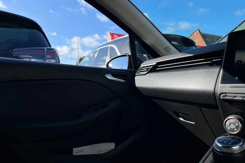 Used Renault Clio for sale - 76503288: Photo 49