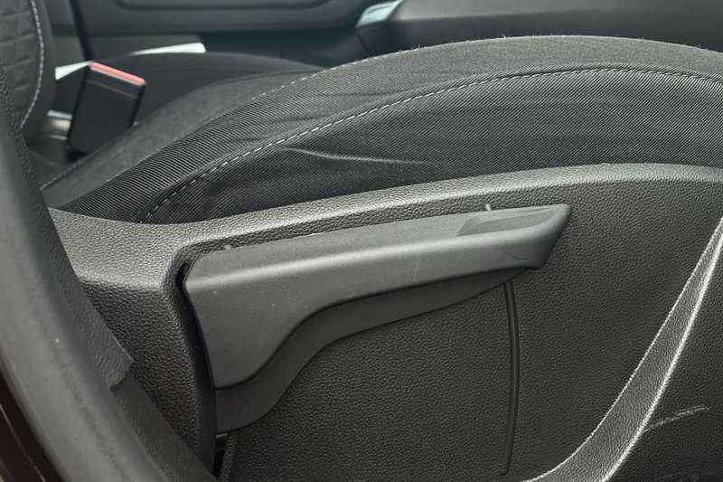 Used Renault Captur for sale - 78174844: Photo 26