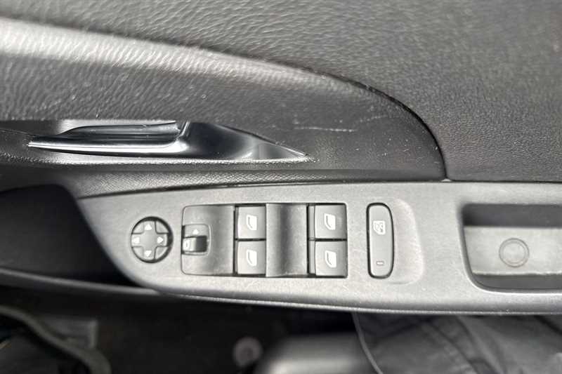 Used Vauxhall Corsa 2023 for sale - 77915195: Photo 16