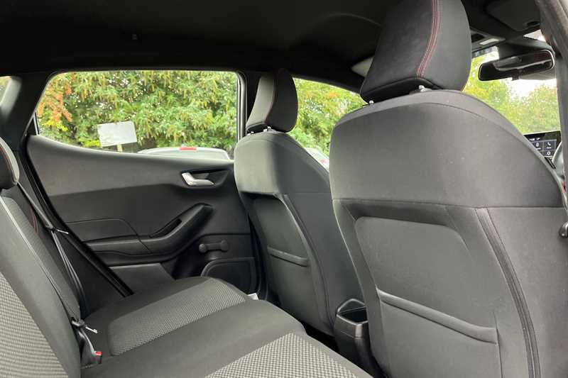 Used Ford Fiesta 2019 for sale - 76462440: Photo 40