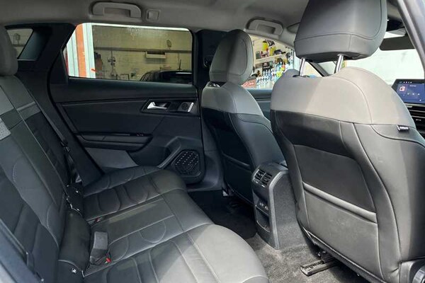 Used Citroen C5 X 2023 for sale - 75052800: Photo 40