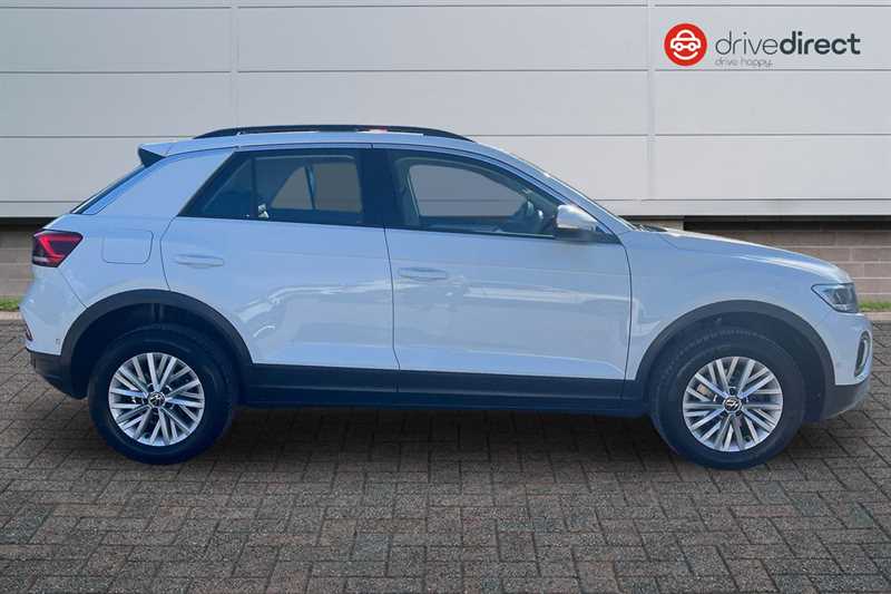 Used Volkswagen T-Roc 2023 for sale - 77812272: Photo 2