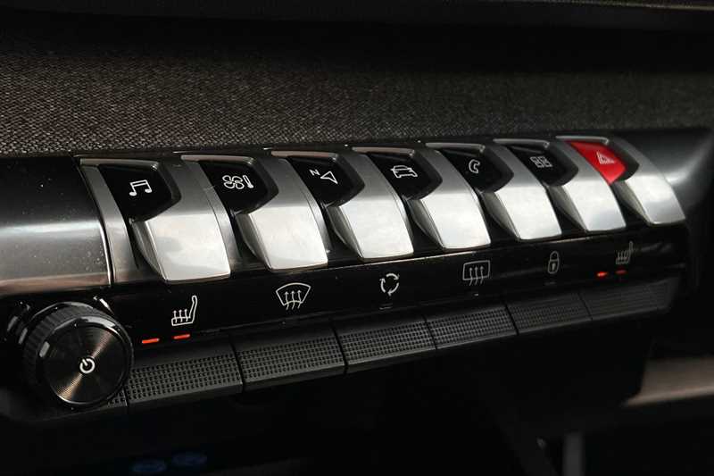 Used Peugeot 3008 2020 for sale - 76530486: Photo 47