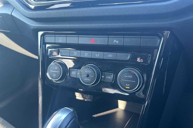 Used Volkswagen T-Roc 2021 for sale - 78143387: Photo 15