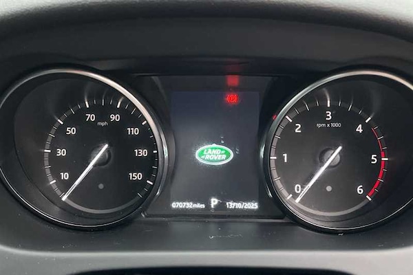 Used Land Rover Discovery Sport 2019 for sale - 76125137: Photo 20