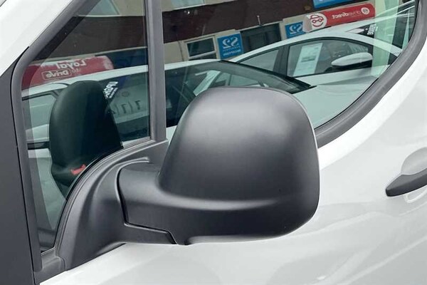 Used Vauxhall Combo 2024 for sale - 75679468: Photo 35