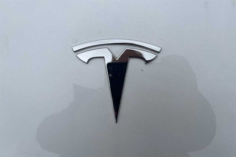 Used Tesla Model Y 2023 for sale - 77480858: Photo 30