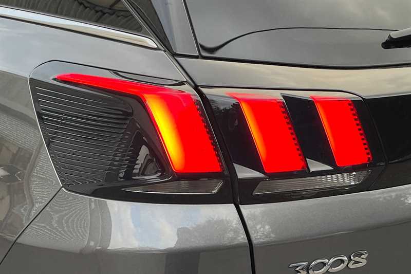 Used Peugeot 3008 2020 for sale - 76943993: Photo 31