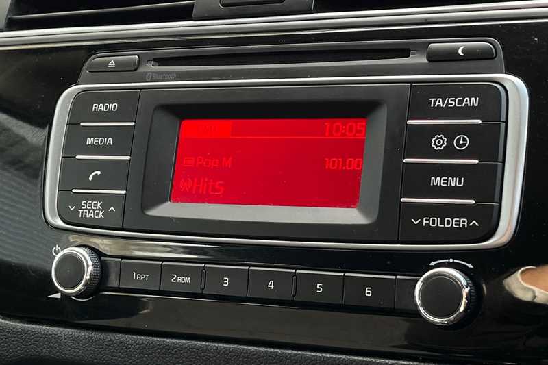 Used Kia Rio 2015 for sale - 76488898: Photo 18