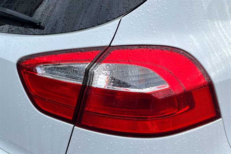 Used Kia Rio 2015 for sale - 76488898: Photo 32