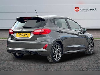 Used Ford Fiesta 2019 for sale - 76140610: Photo