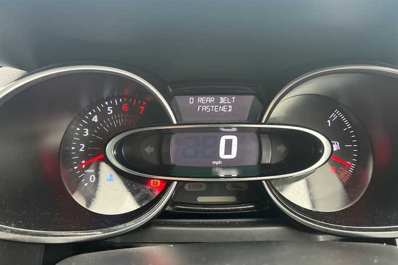 Used Renault Clio 2018 for sale - 76955821: Photo 20