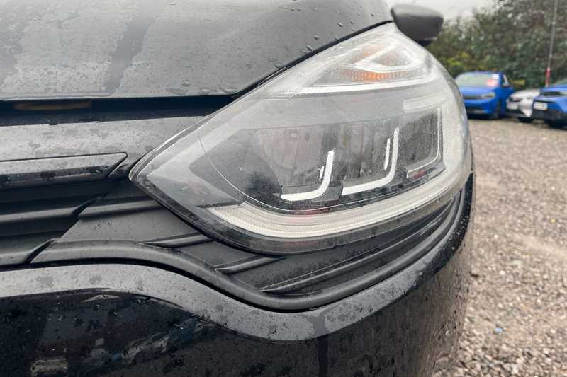 Used Renault Clio 2018 for sale - 76955821: Photo 29