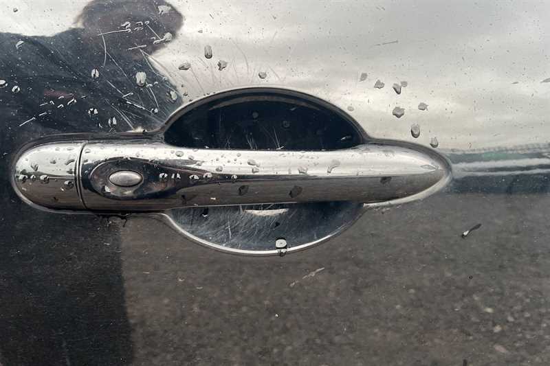 Used Renault Clio 2018 for sale - 76955821: Photo 33