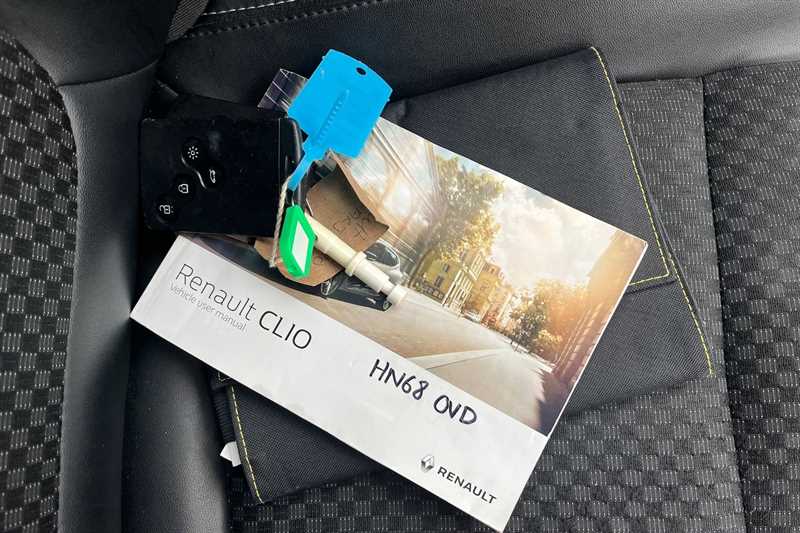 Used Renault Clio 2018 for sale - 76955821: Photo 36