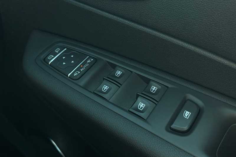 Used Renault Captur for sale - 78174614: Photo 16