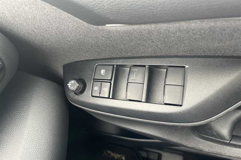 Used Toyota Yaris for sale - 78143228: Photo 16