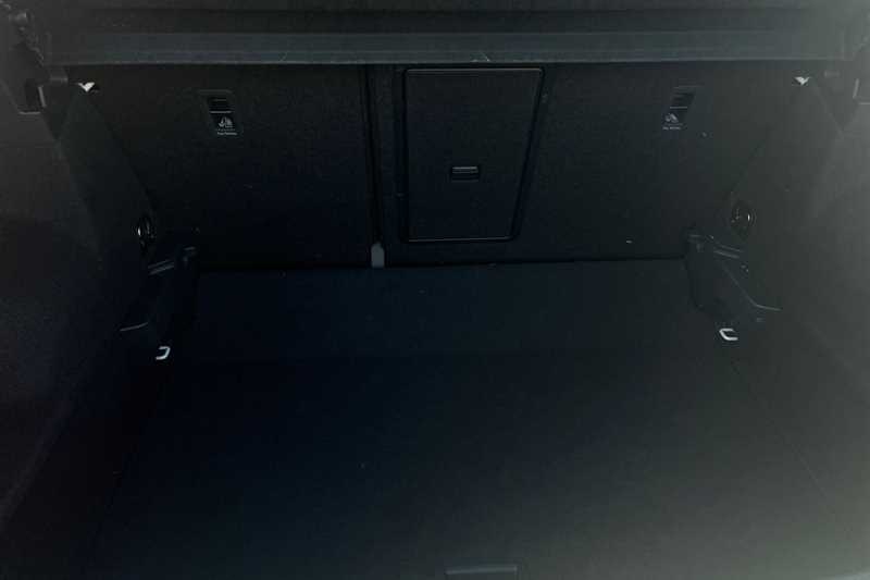 Used Volkswagen T-Roc 2023 for sale - 77757867: Photo 25