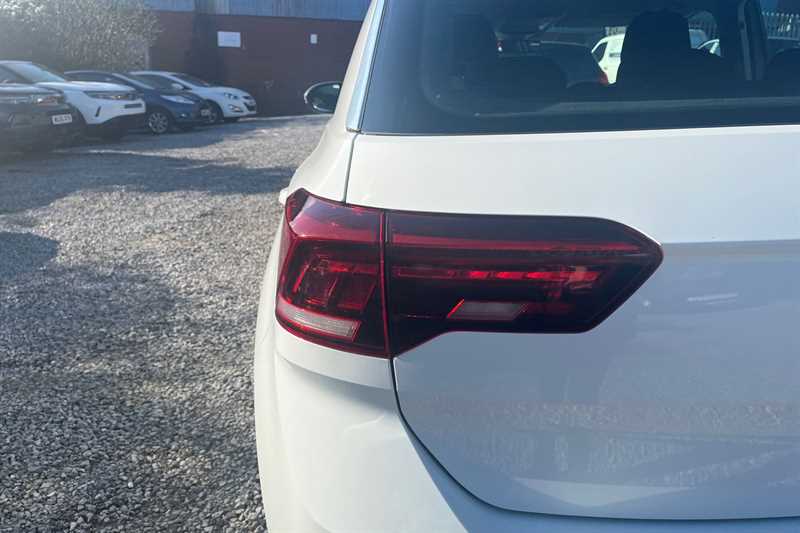 Used Volkswagen T-Roc 2023 for sale - 77757867: Photo 31