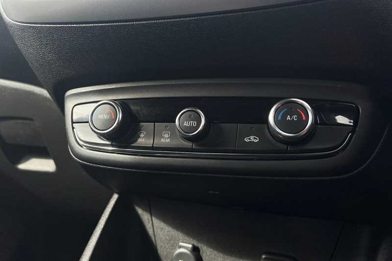 Used Vauxhall Crossland X 2018 for sale - 78050343: Photo 15