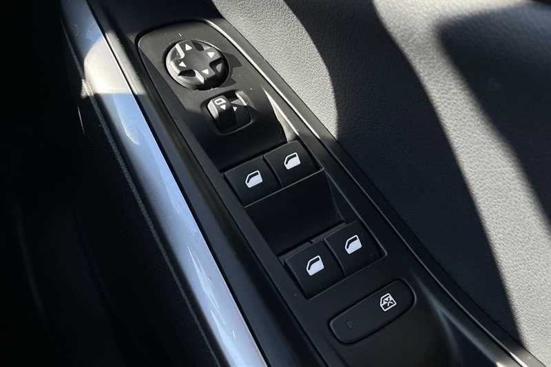 Used Vauxhall Grandland 2023 for sale - 76733157: Photo 16