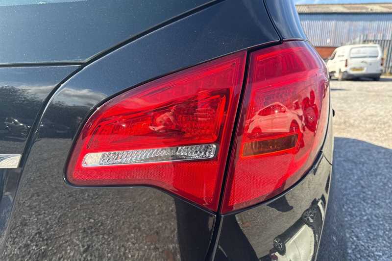Used Vauxhall Meriva 2017 for sale - 77727636: Photo 32