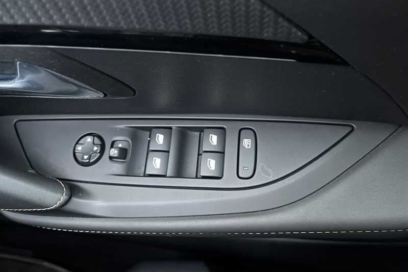 Used Peugeot 208 2023 for sale - 76955984: Photo 16