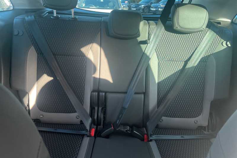 Used Vauxhall Crossland X 2017 for sale - 77945132: Photo 24