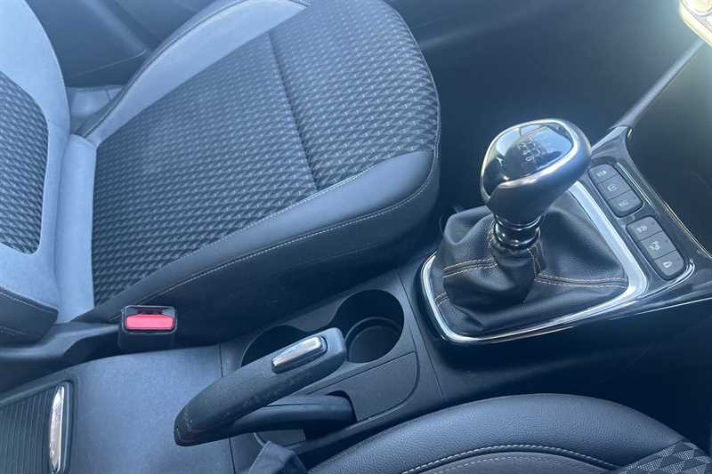 Used Vauxhall Crossland X 2017 for sale - 77945132: Photo 40