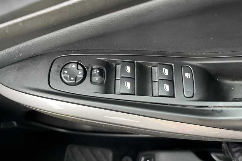 Used Vauxhall Grandland 2023 for sale - 76956023: Photo 16