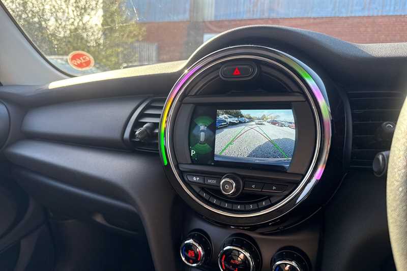 Used MINI Hatch 2019 for sale - 78143414: Photo 19