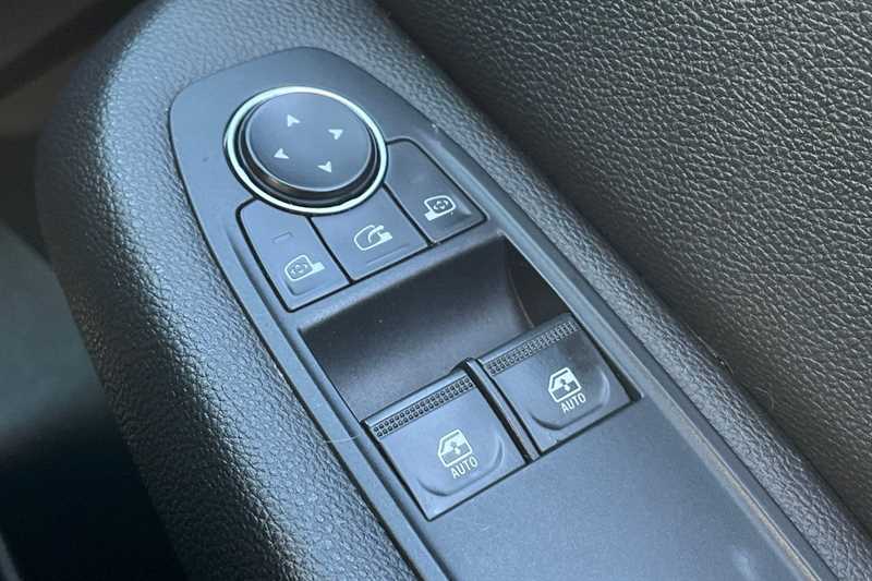 Used Renault Clio 2019 for sale - 77473949: Photo 16