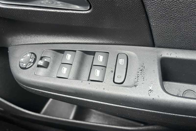 Used Vauxhall Corsa 2024 for sale - 77566230: Photo 16