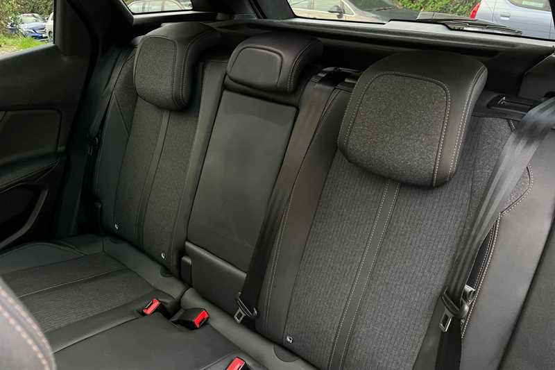 Used Peugeot 3008 2020 for sale - 77390811: Photo 24