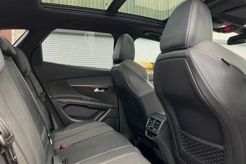 Used Peugeot 3008 2020 for sale - 77390811: Photo 41