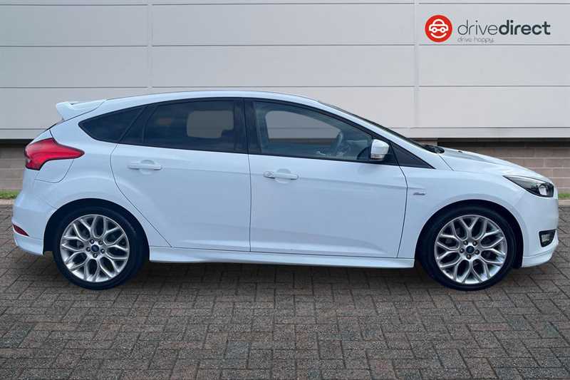 Used Ford Focus 2017 for sale - 77402513: Photo 2
